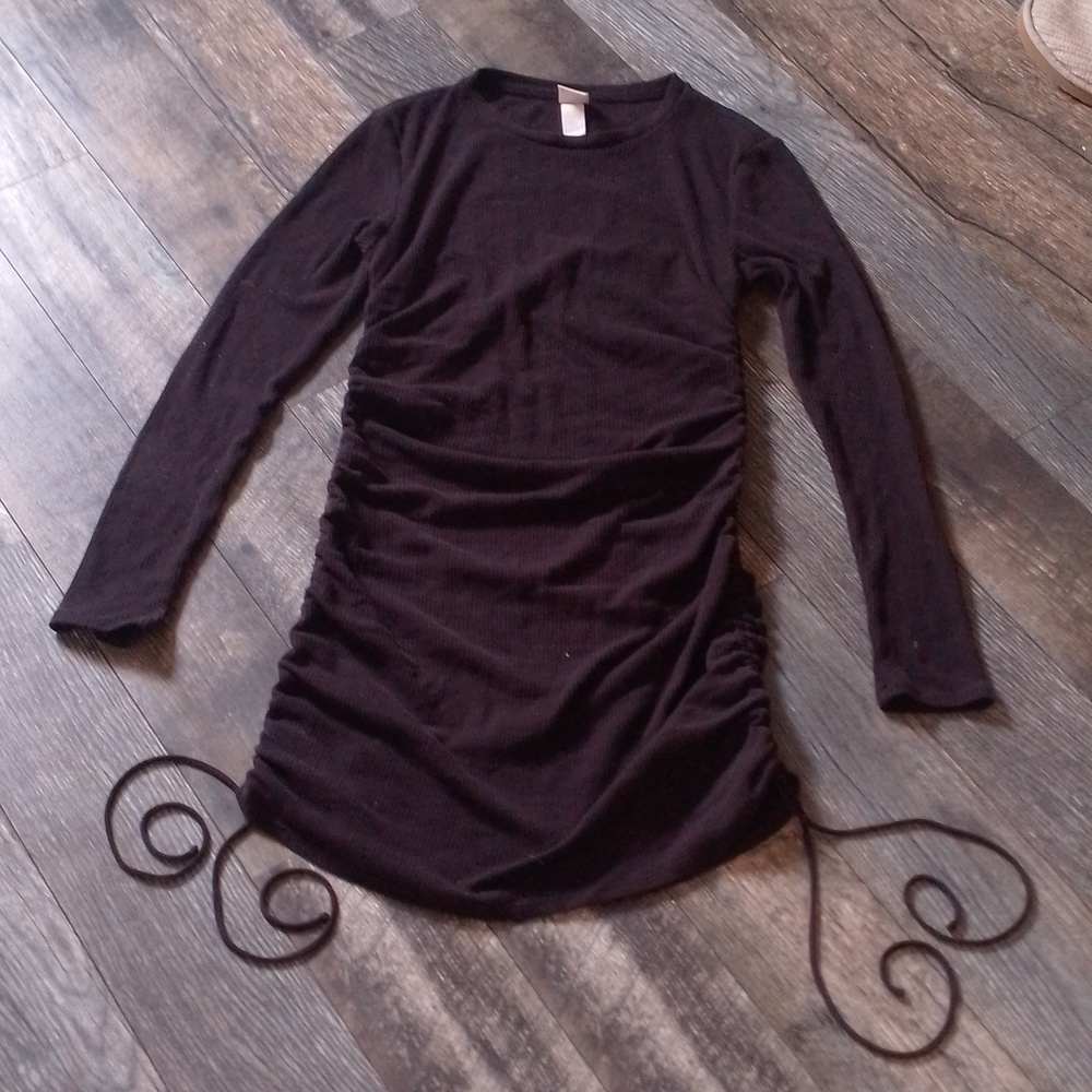 H&M Black Maternity Dress With Long Adjustable Strings Very Stretchy
